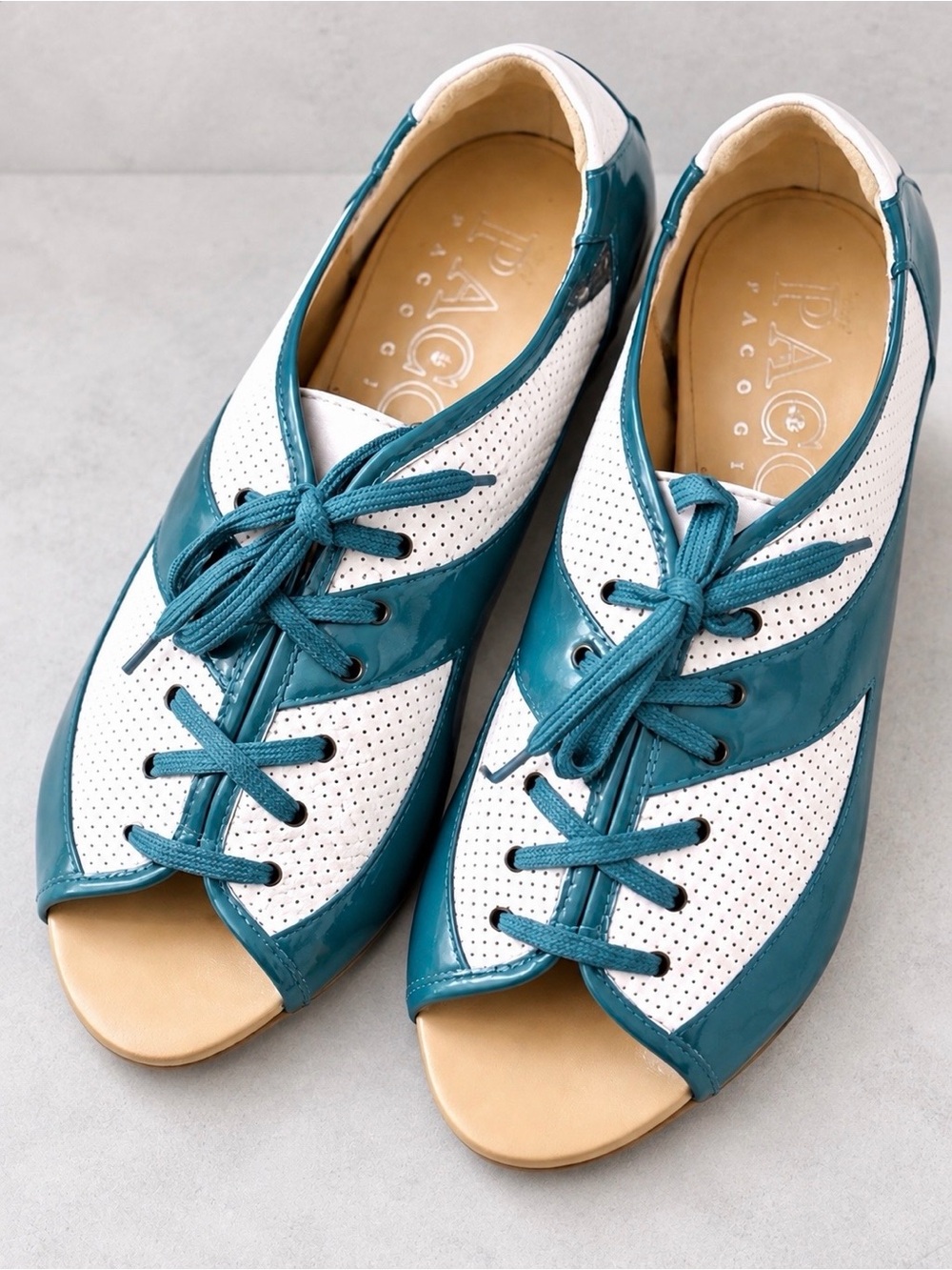 Paco Gil Teal White Patent Leather Peep Toe Oxford Flats 8M NWOB